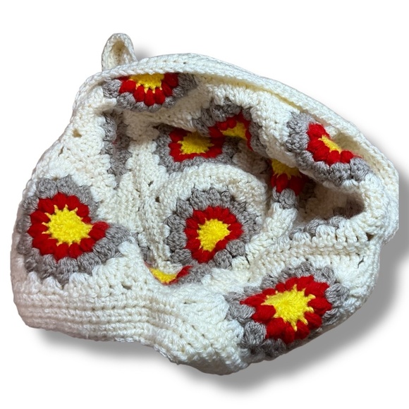 UNBRANDED Hand Crochet Boho Shoulder Bag Floral Motif Unused Unlined - Picture 3 of 7